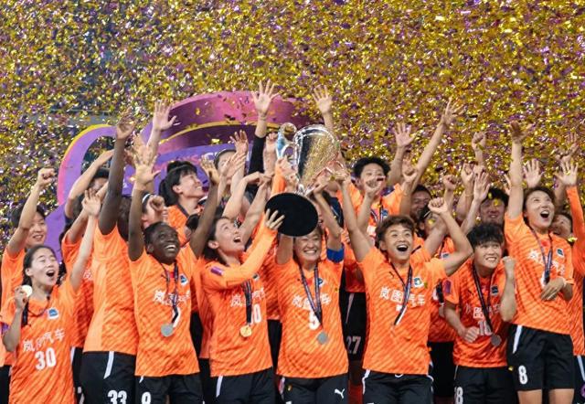 亞冠賽場，武體人奪魁！光彩奪目！