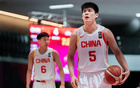 中國(guó)U19男籃總籃板落后24個(gè)，進(jìn)攻籃板失利25個(gè)。